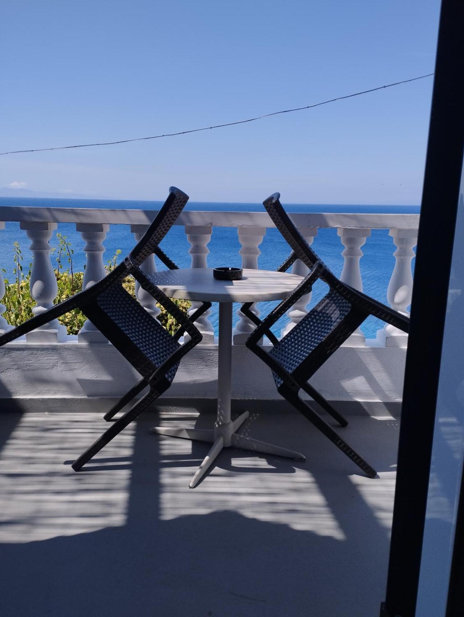 바트시 Marisini Sea View 아파트 호텔 객실 사진
