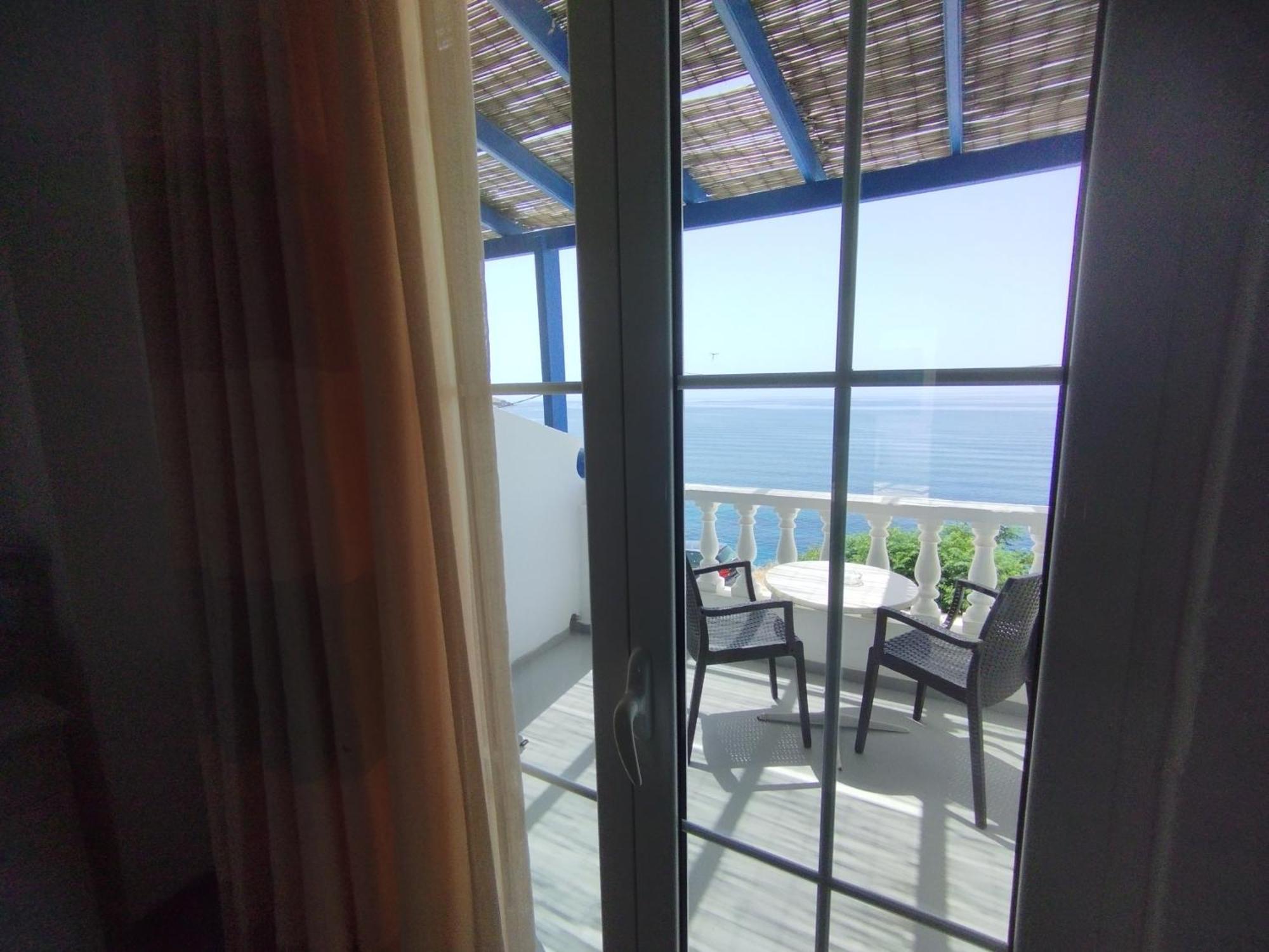 바트시 Marisini Sea View 아파트 호텔 외부 사진